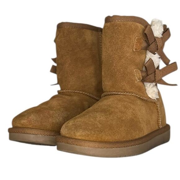 Girls Koolaburra By UGG Victoria Short 1019372 Suede Snow Boots Size 4 Brown - Picture 2 of 6